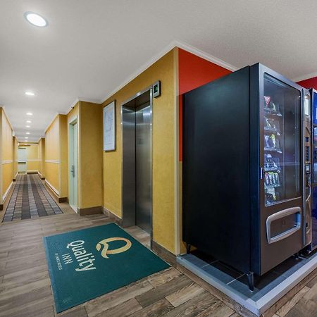 Quality Inn Jfk Airport Rockaway Blvd New York Exterior foto