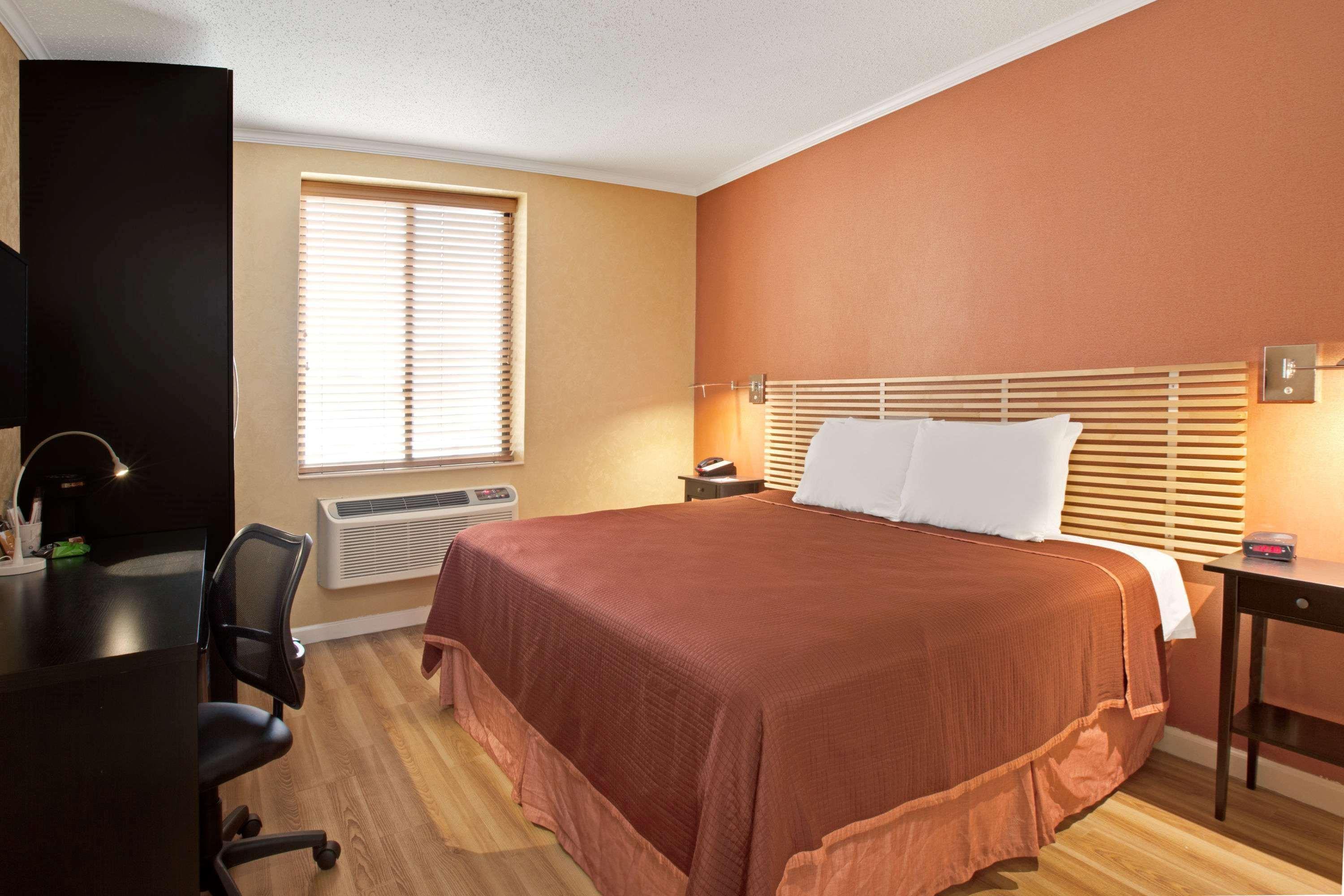 Quality Inn Jfk Airport Rockaway Blvd New York Exterior foto